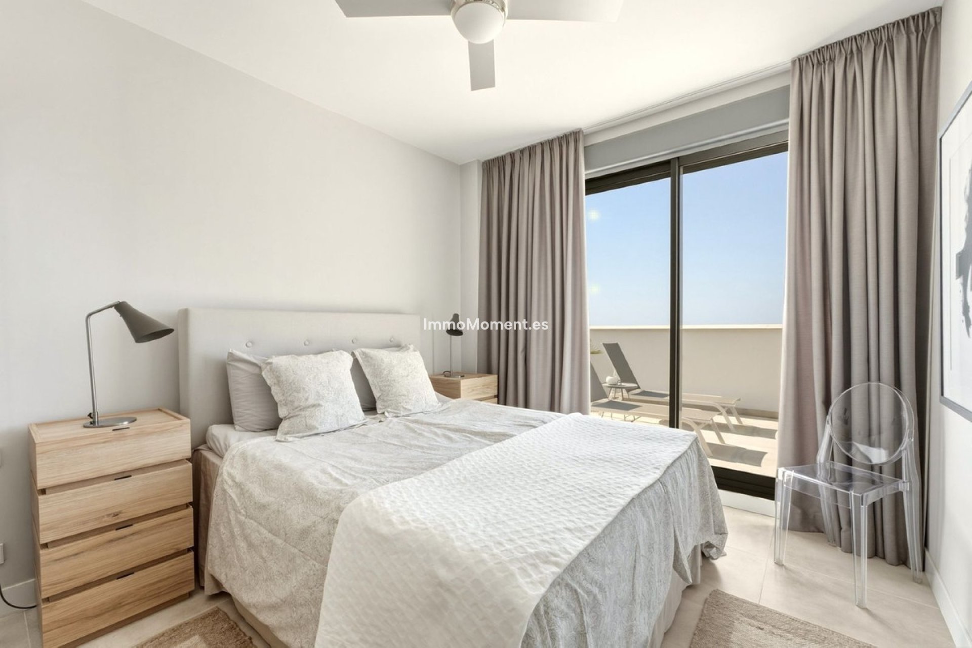 Resale - Apartment - Estepona - Selwo