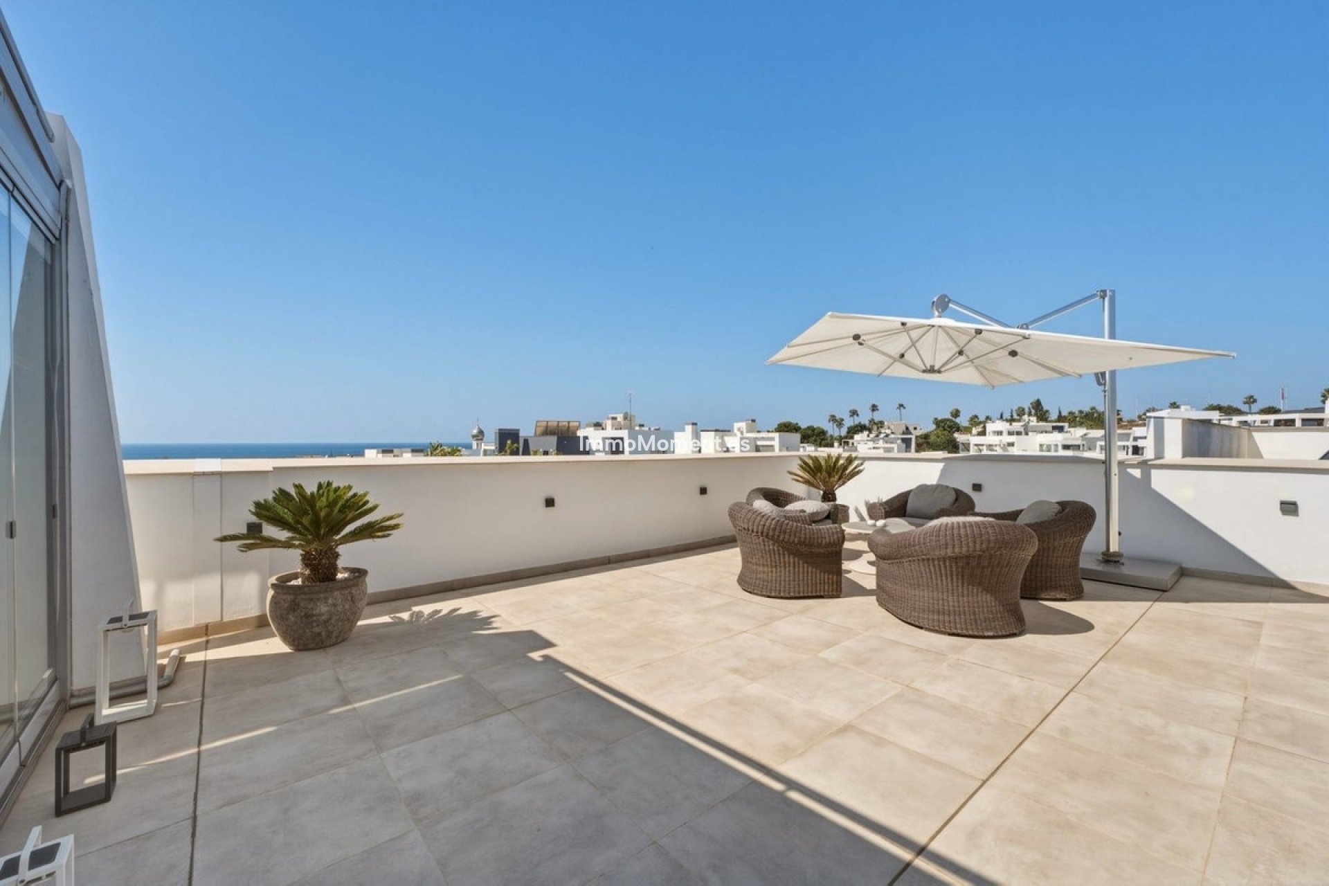 Resale - Apartment - Estepona - Selwo