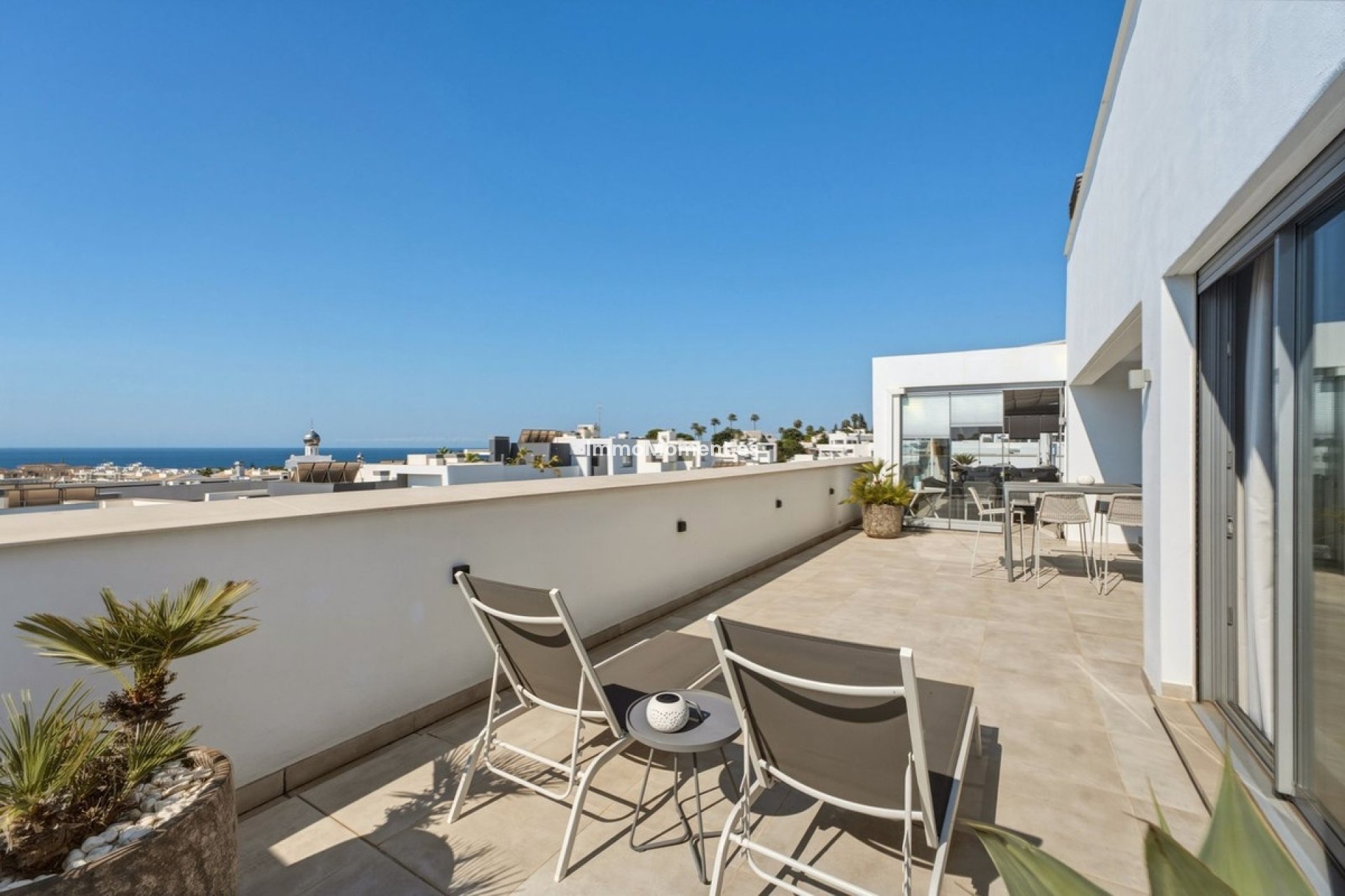 Resale - Apartment - Estepona - Selwo