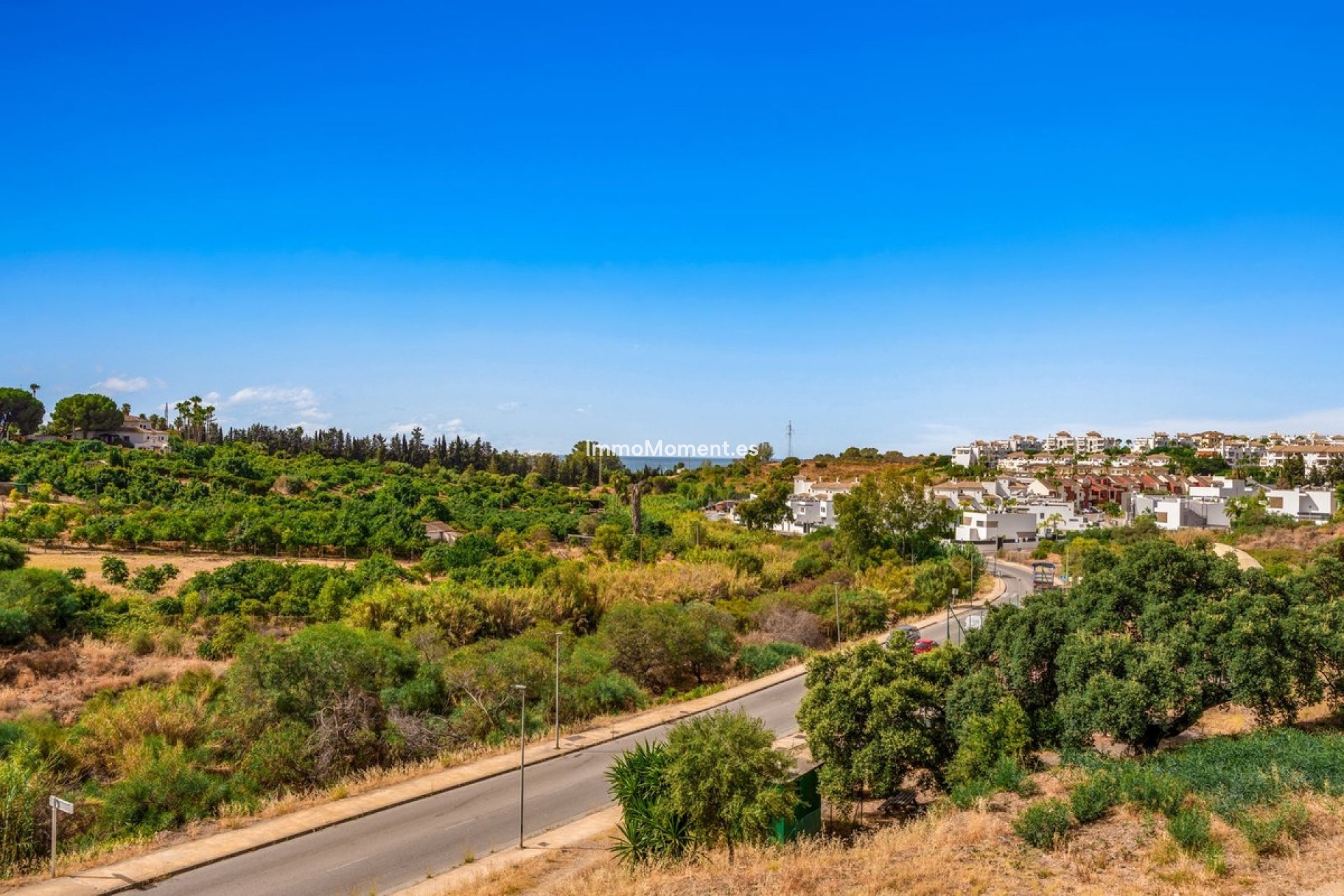 Resale - Apartment - Estepona - Selwo