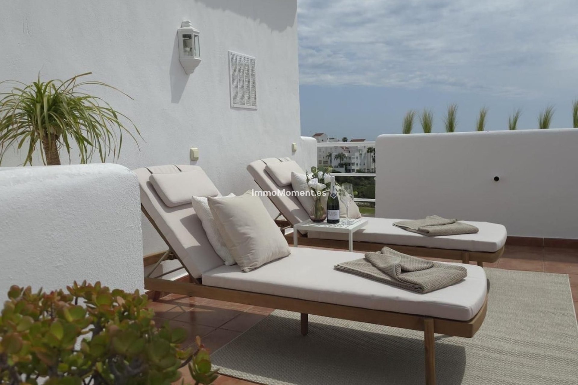 Resale - Apartment - Estepona - Valle Romano