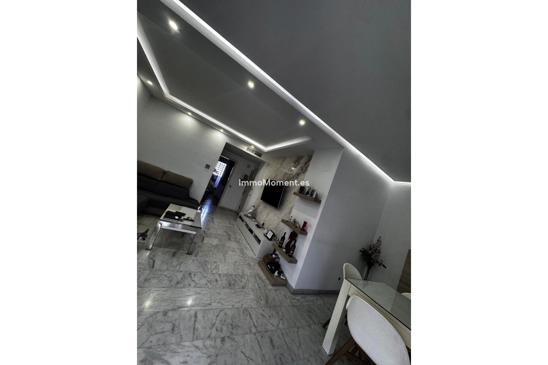 Resale - Apartment - Estepona - Valle Romano