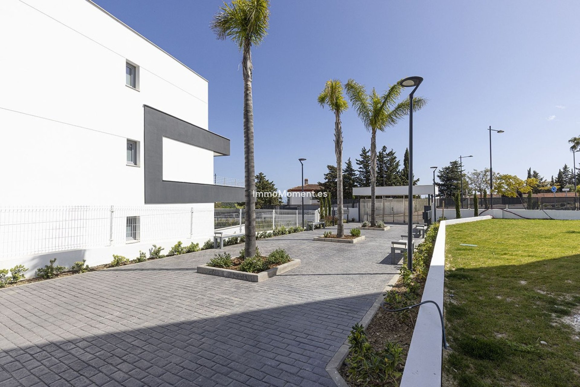 Resale - Apartment - Estepona - Valle Romano