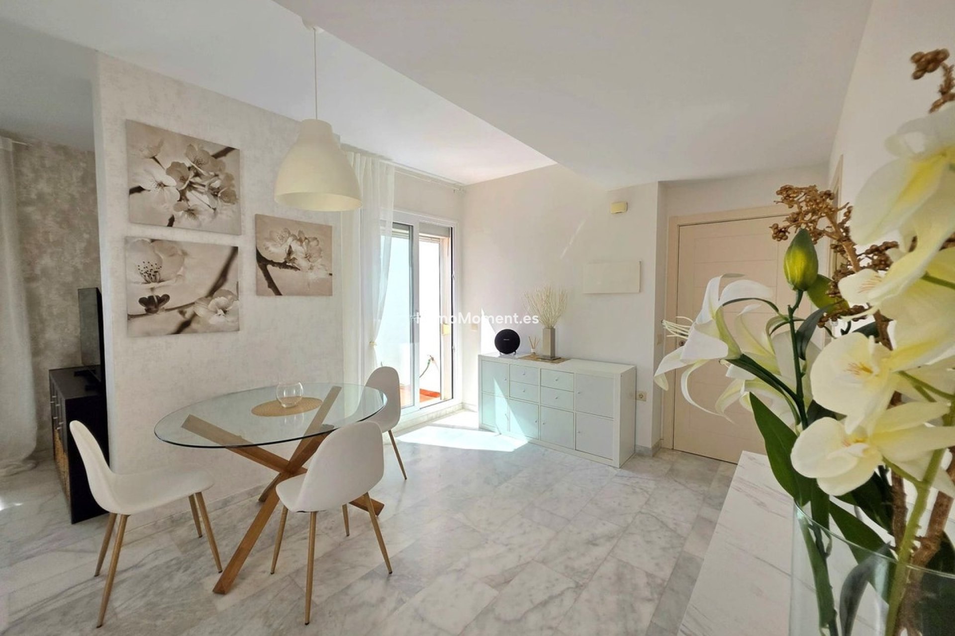 Resale - Apartment - Estepona - Valle Romano