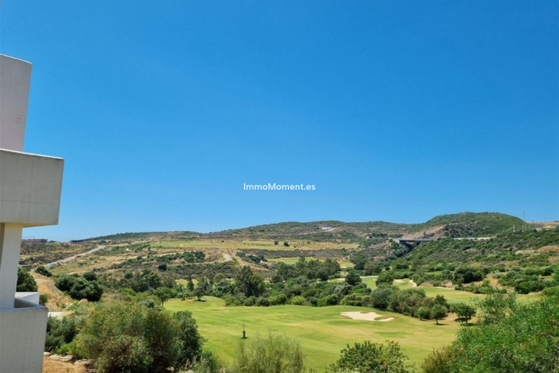 Resale - Apartment - Estepona - Valle Romano