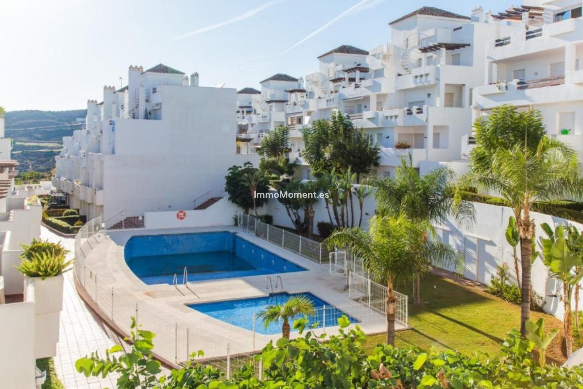Resale - Apartment - Estepona - Valle Romano