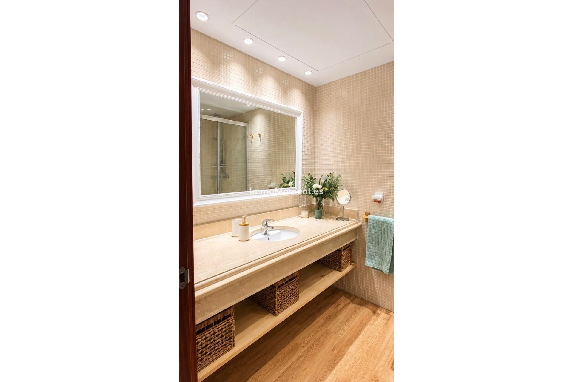 Resale - Apartment - Estepona - Valle Romano