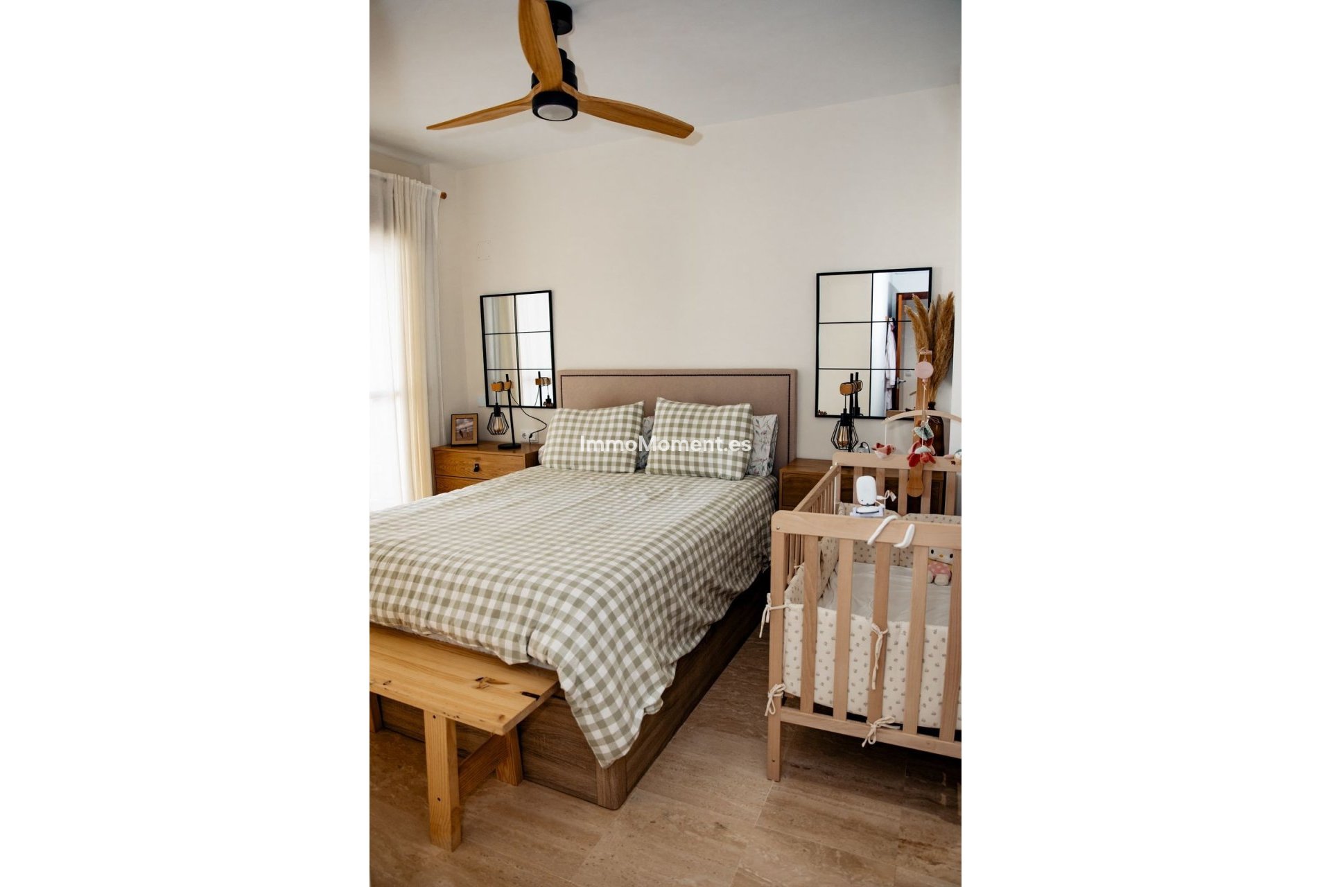 Resale - Apartment - Estepona - Valle Romano