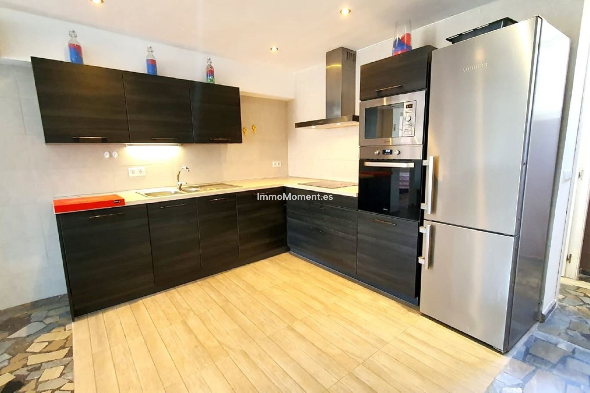 Resale - Apartment - Fuengirola - Carvajal