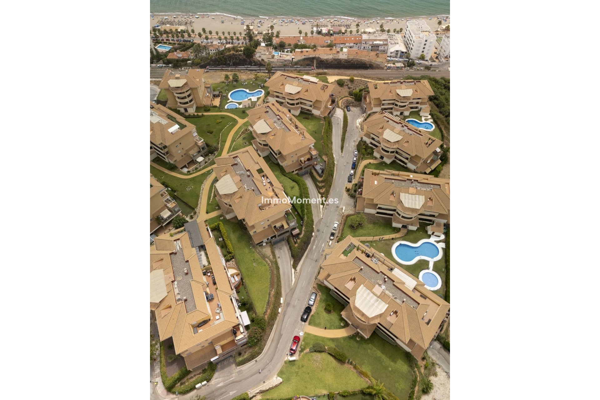 Resale - Apartment - Fuengirola - Carvajal