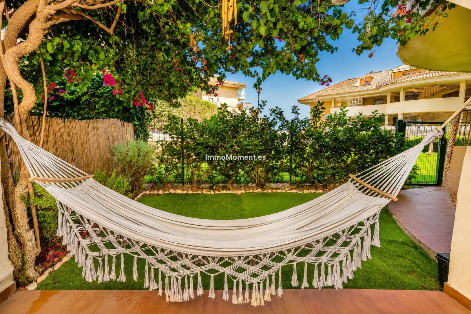 Resale - Apartment - Fuengirola - Carvajal