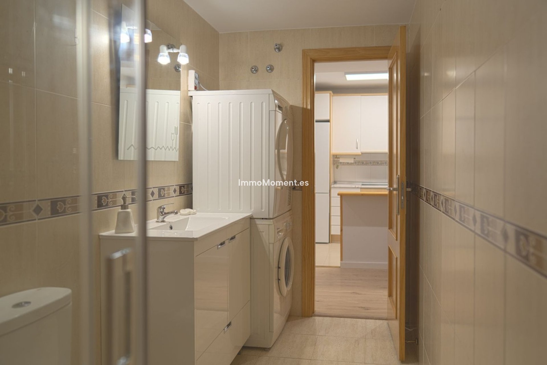 Resale - Apartment - Fuengirola - Carvajal