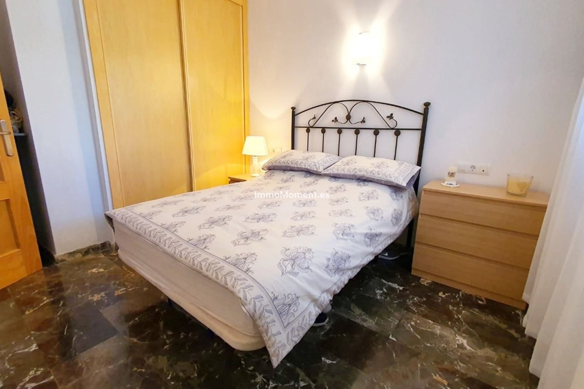 Resale - Apartment - Fuengirola - Carvajal