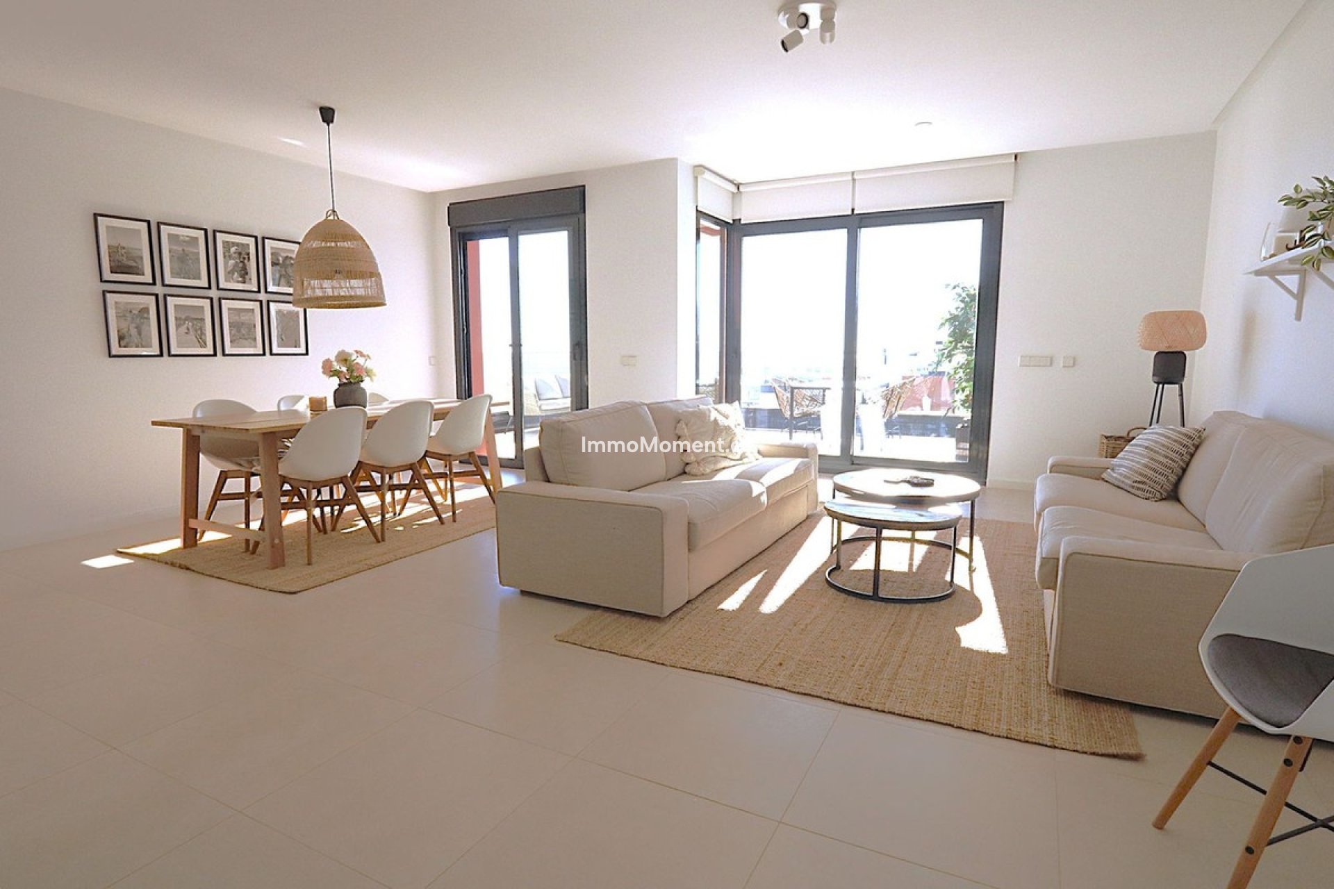 Resale - Apartment - Fuengirola - Carvajal