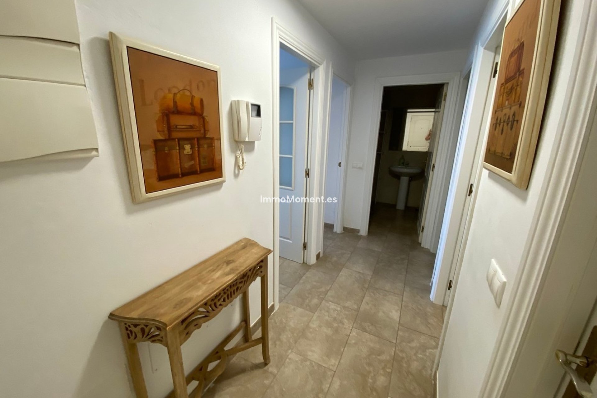 Resale - Apartment - Fuengirola - Carvajal