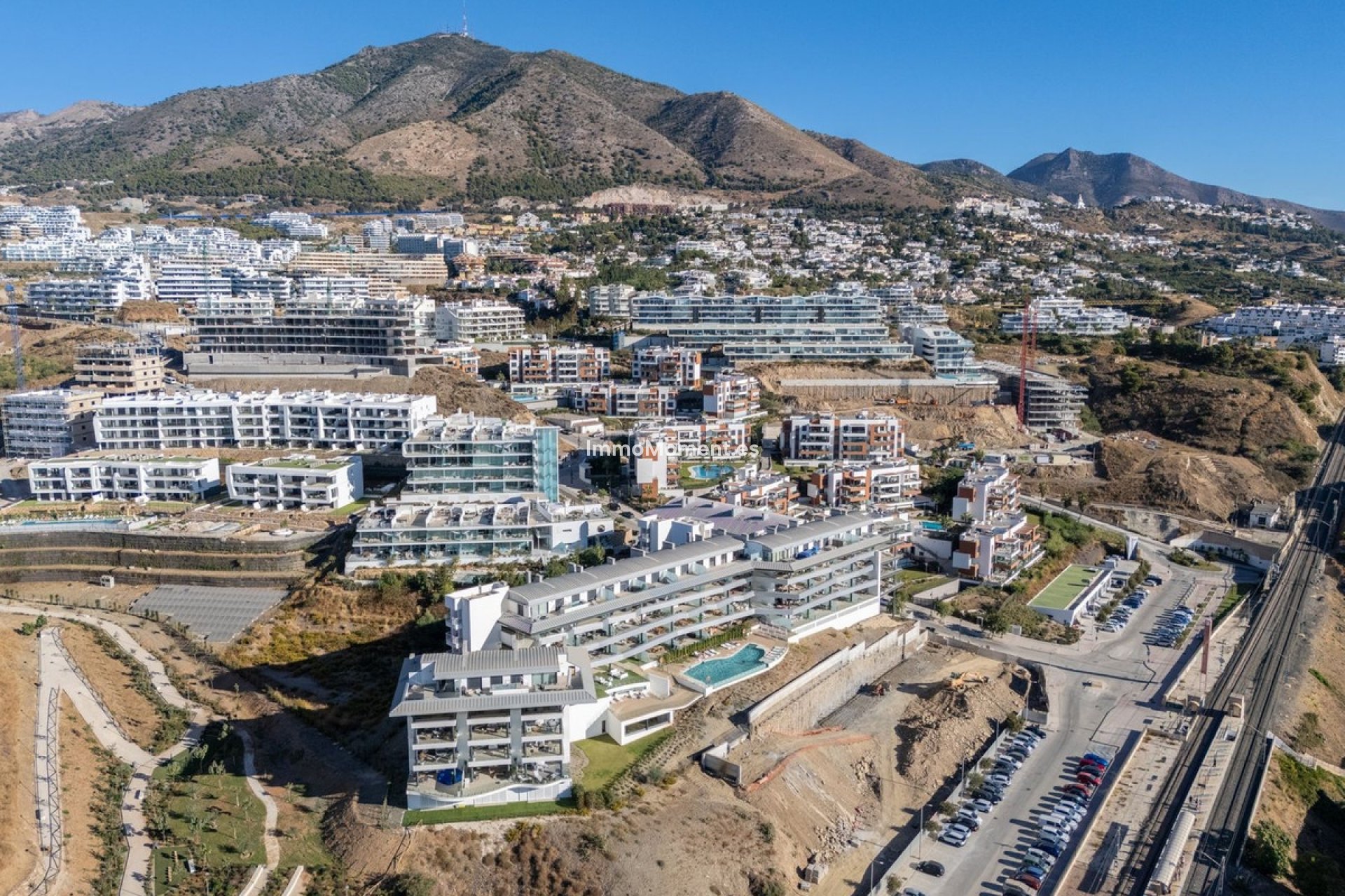 Resale - Apartment - Fuengirola - Carvajal