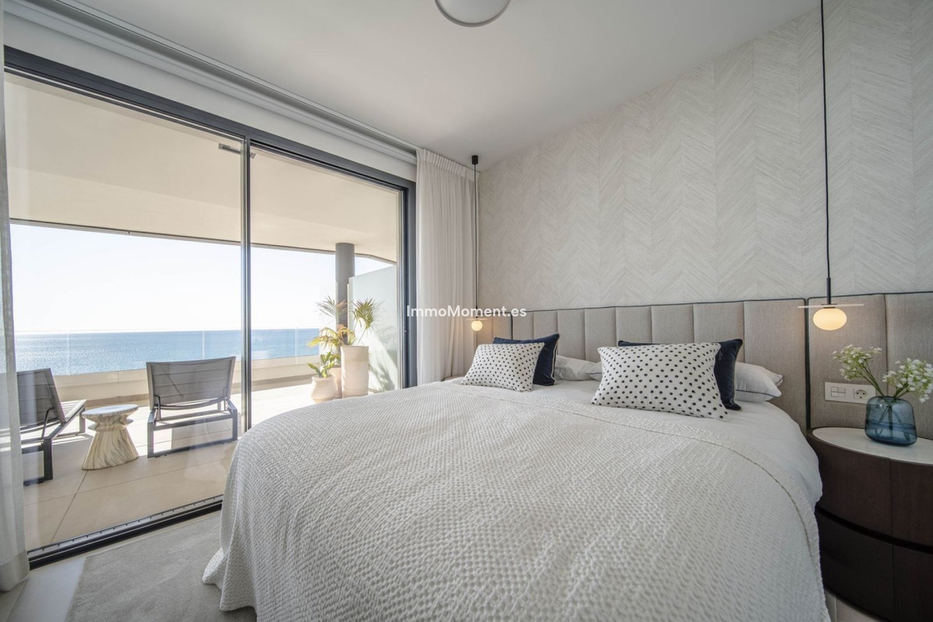 Resale - Apartment - Fuengirola - Carvajal