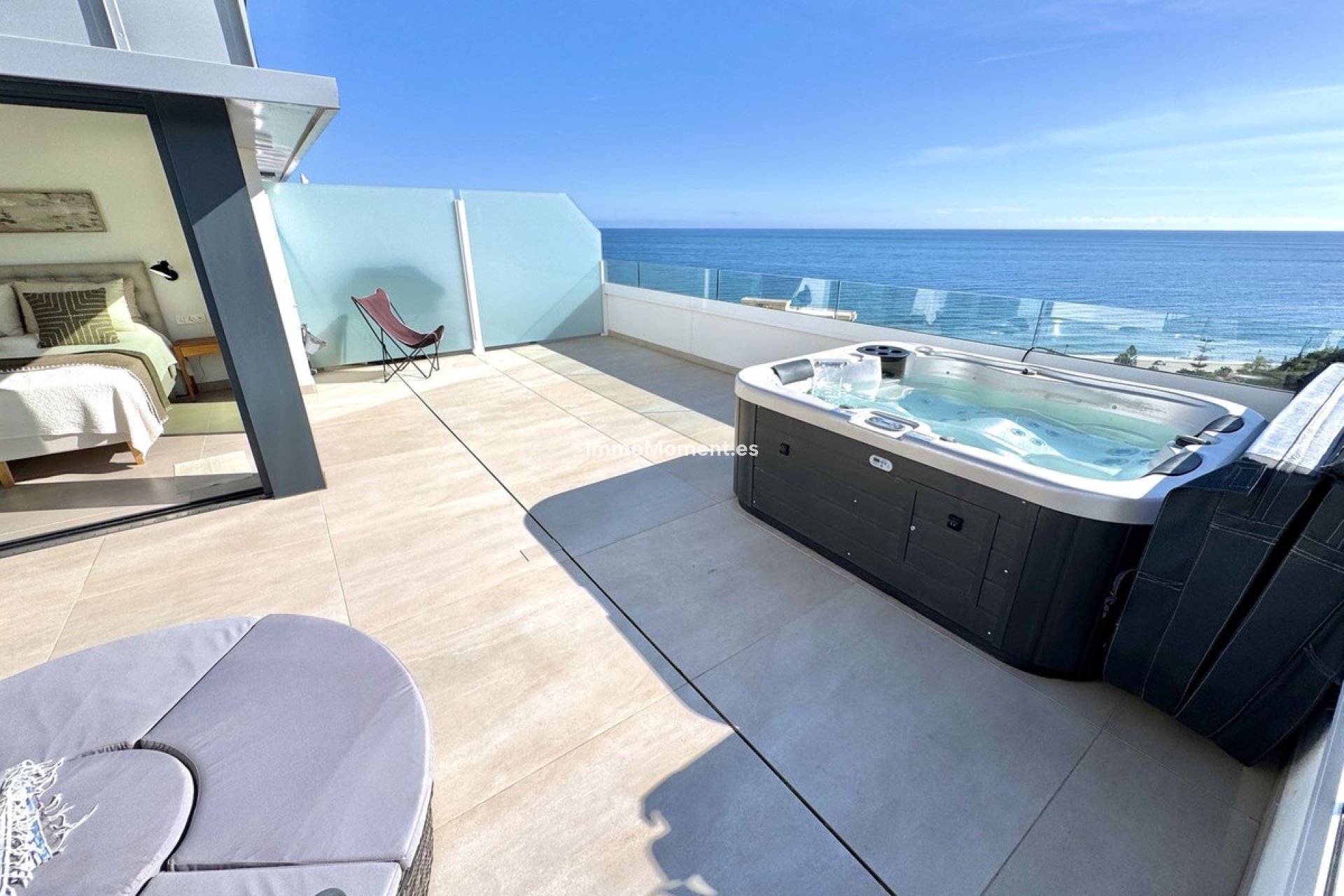 Resale - Apartment - Fuengirola - Carvajal