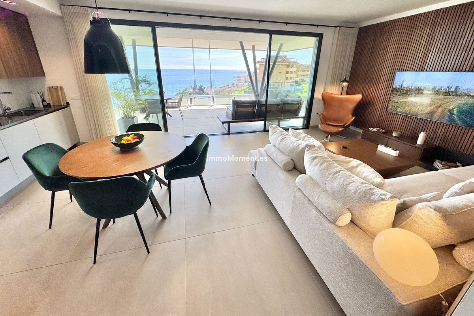 Resale - Apartment - Fuengirola - Carvajal