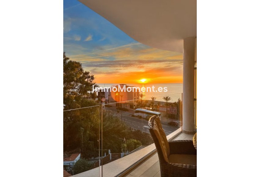 Resale - Apartment - Fuengirola - Carvajal