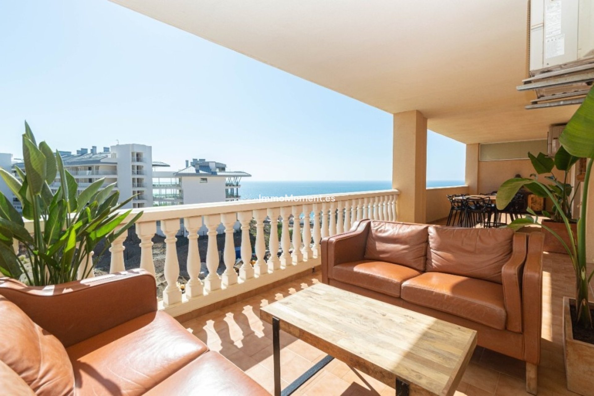Resale - Apartment - Fuengirola - Carvajal