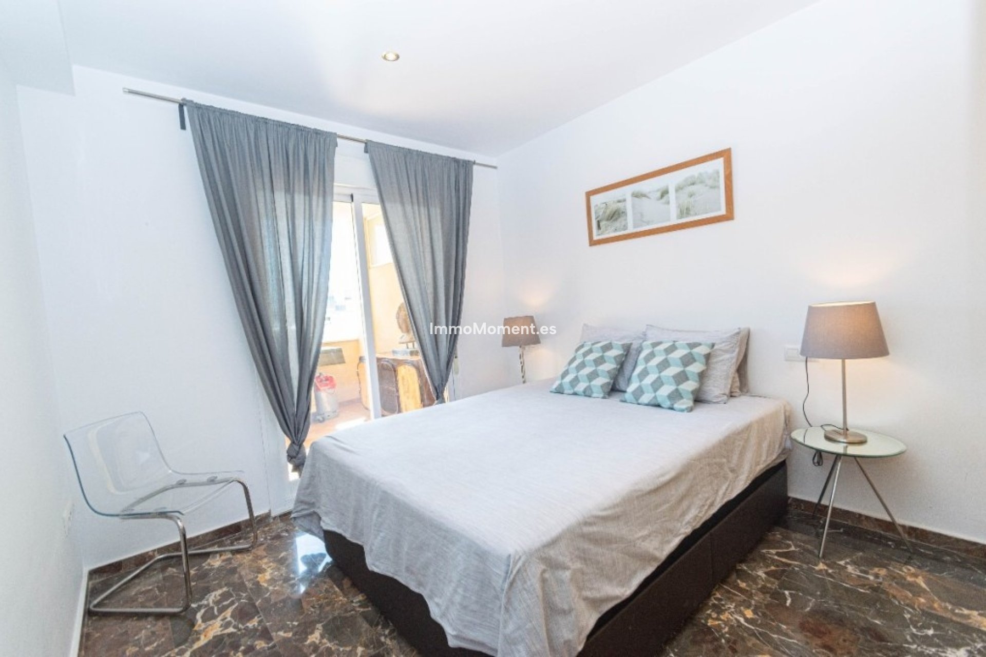 Resale - Apartment - Fuengirola - Carvajal