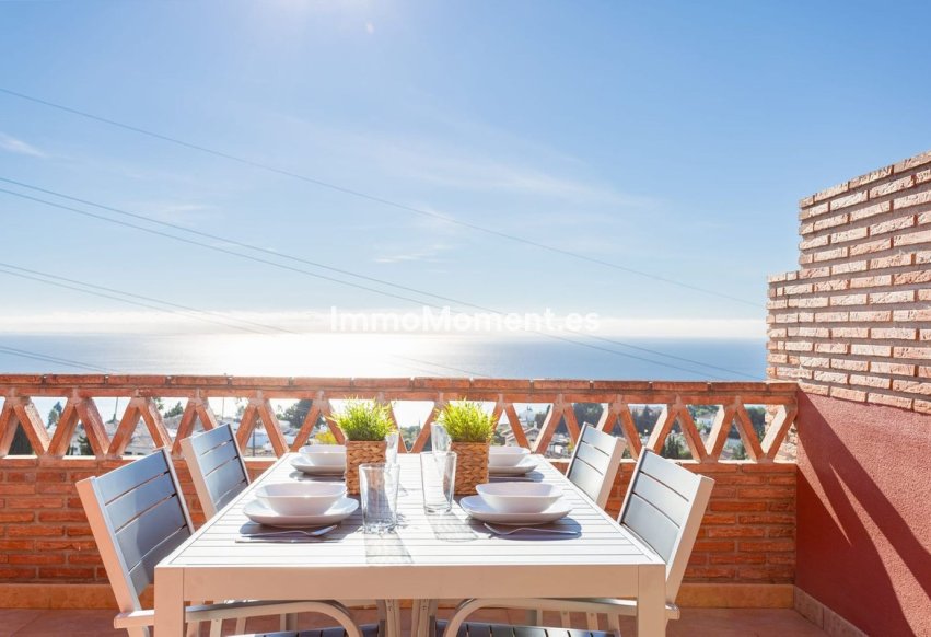 Resale - Apartment - Fuengirola - Carvajal