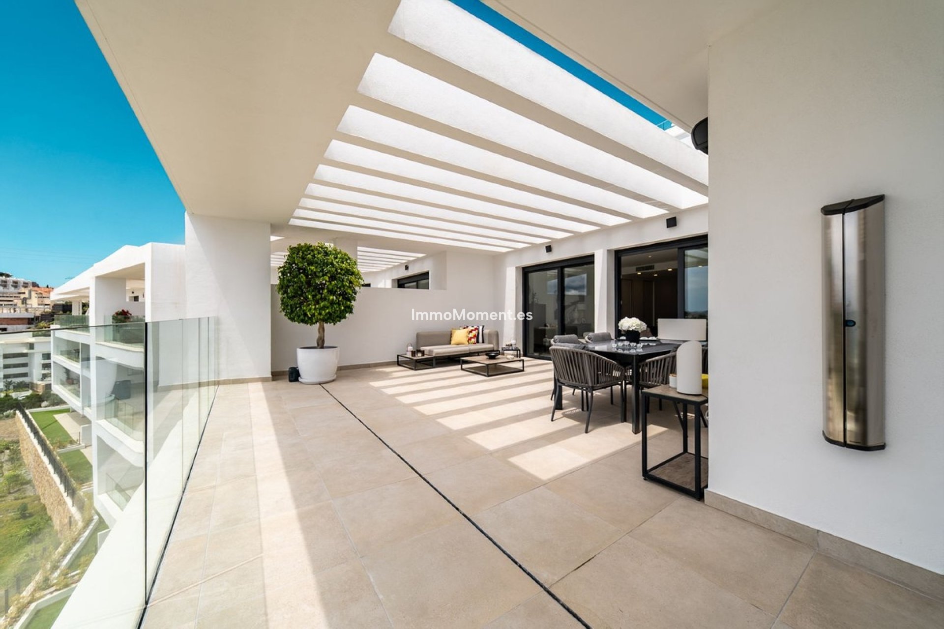 Resale - Apartment - Fuengirola - Carvajal