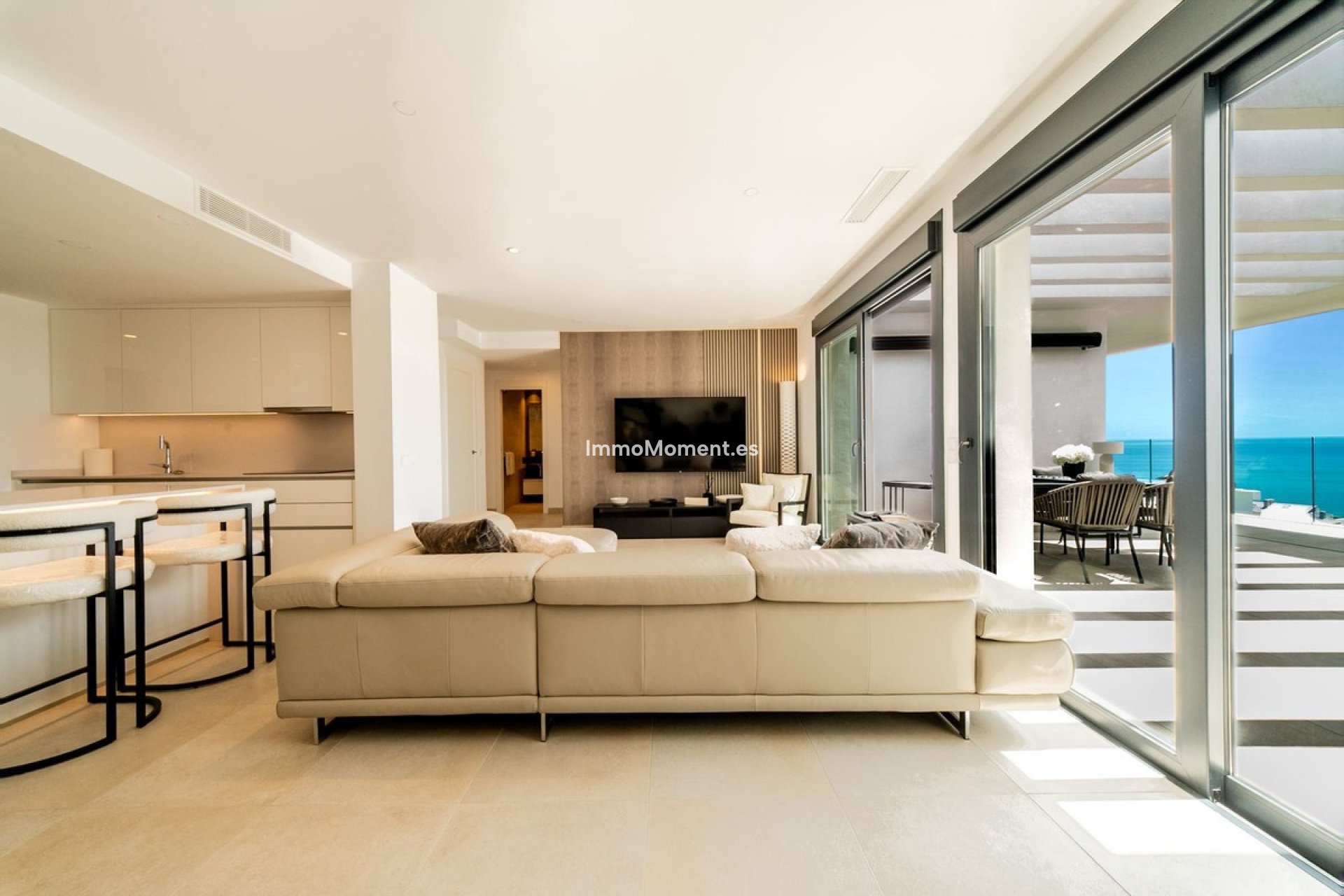 Resale - Apartment - Fuengirola - Carvajal