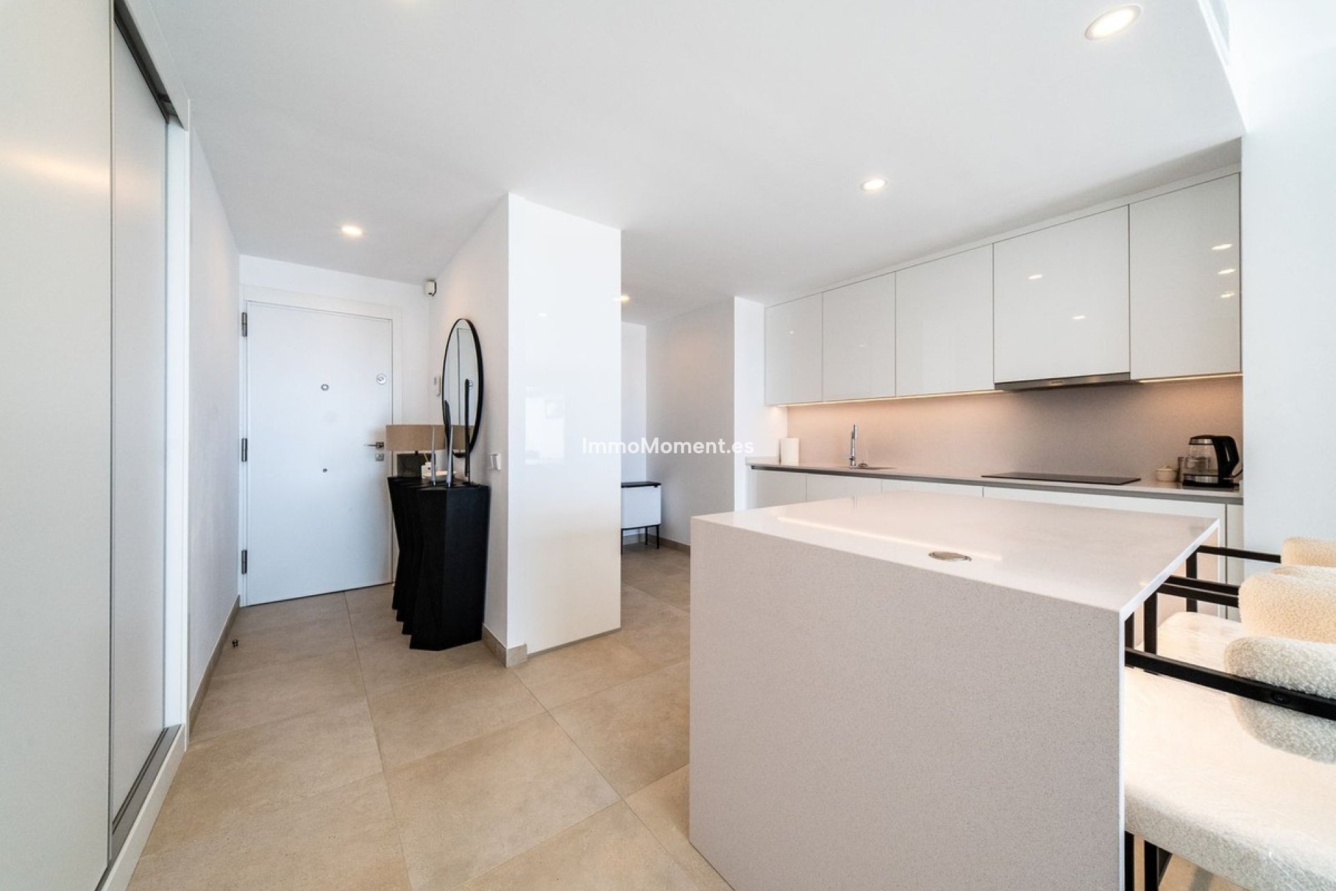 Resale - Apartment - Fuengirola - Carvajal