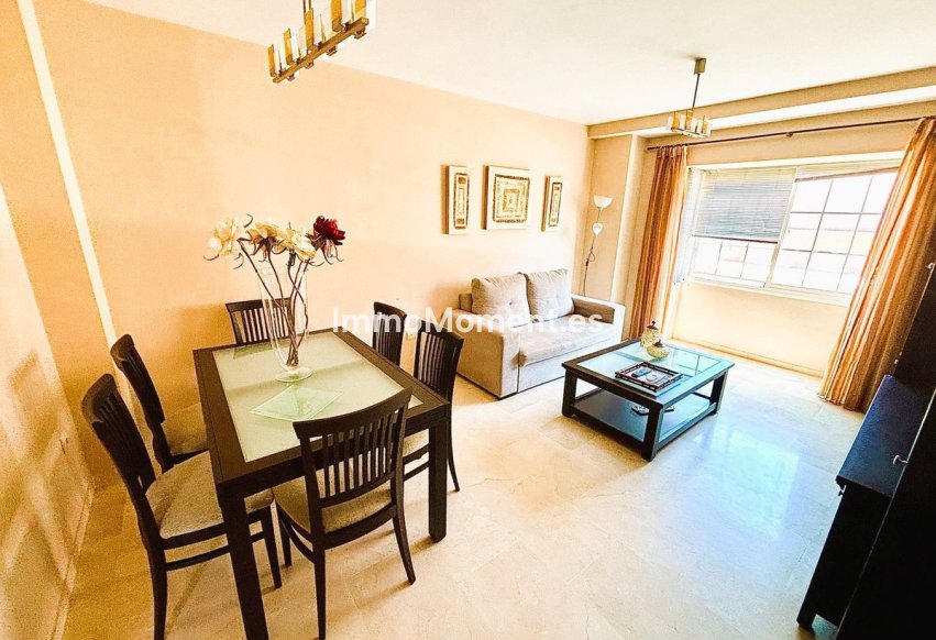 Resale - Apartment - Fuengirola - Fuengirola Centro