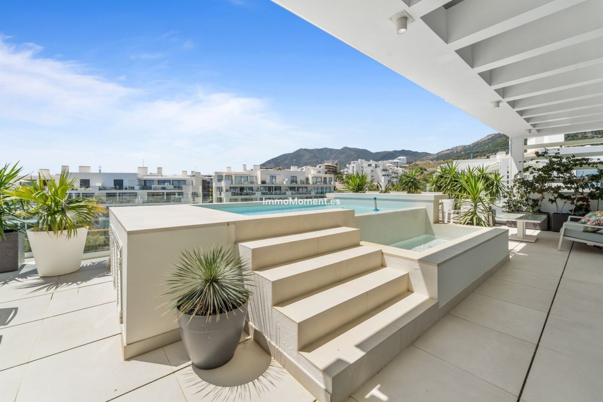 Resale - Apartment - Fuengirola - Fuengirola Centro