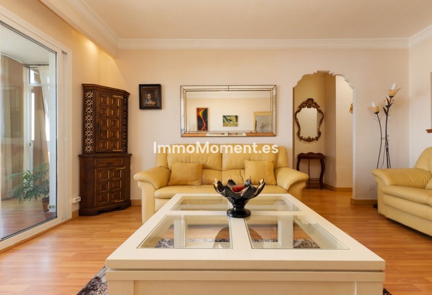 Resale - Apartment - Fuengirola - Fuengirola Centro