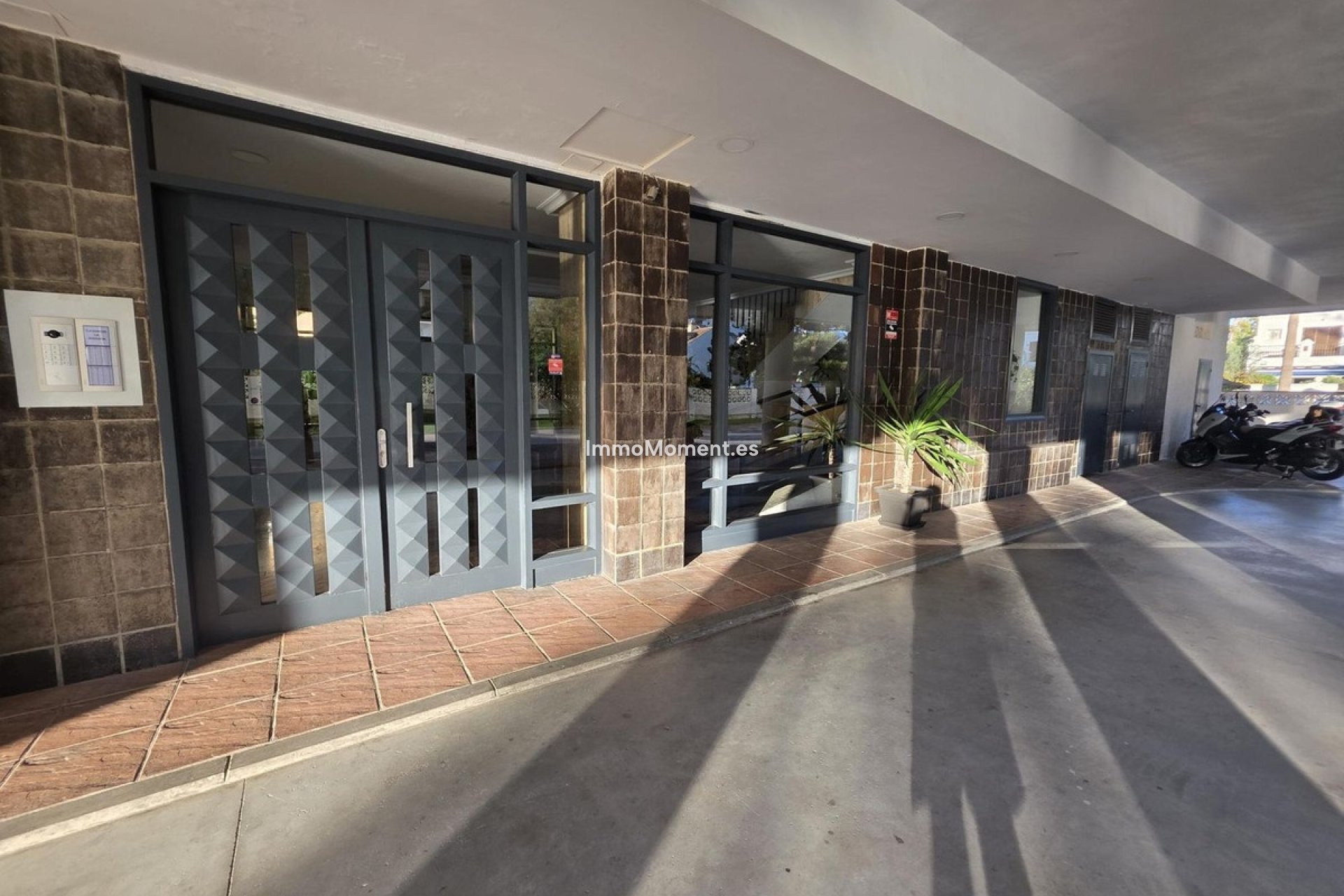 Resale - Apartment - Fuengirola - Fuengirola Centro