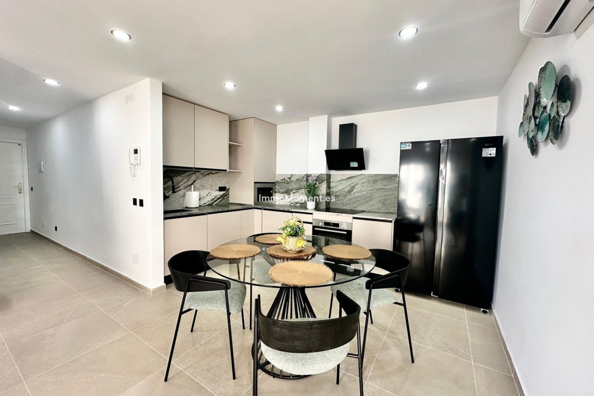 Resale - Apartment - Fuengirola - Fuengirola Centro