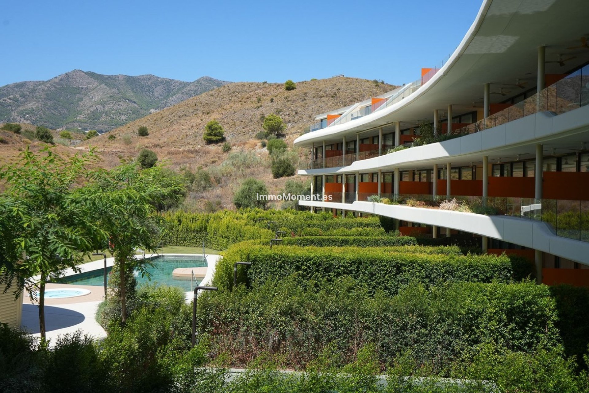 Resale - Apartment - Fuengirola - Fuengirola Centro