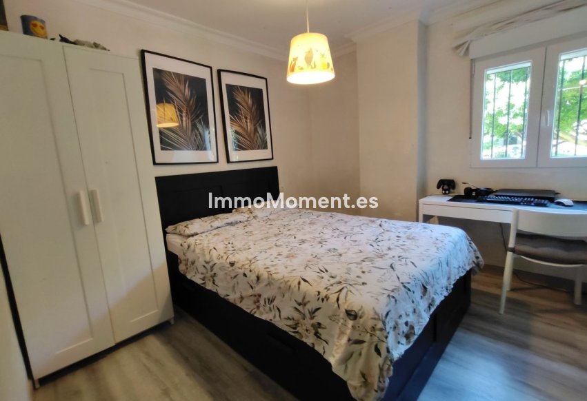 Resale - Apartment - Fuengirola - Fuengirola Centro