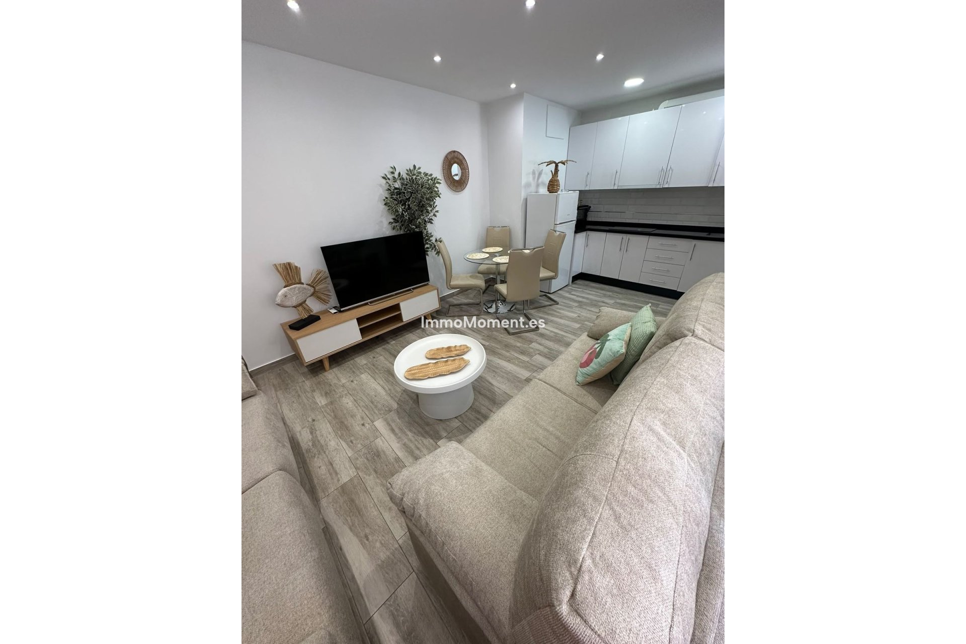 Resale - Apartment - Fuengirola - Fuengirola Centro