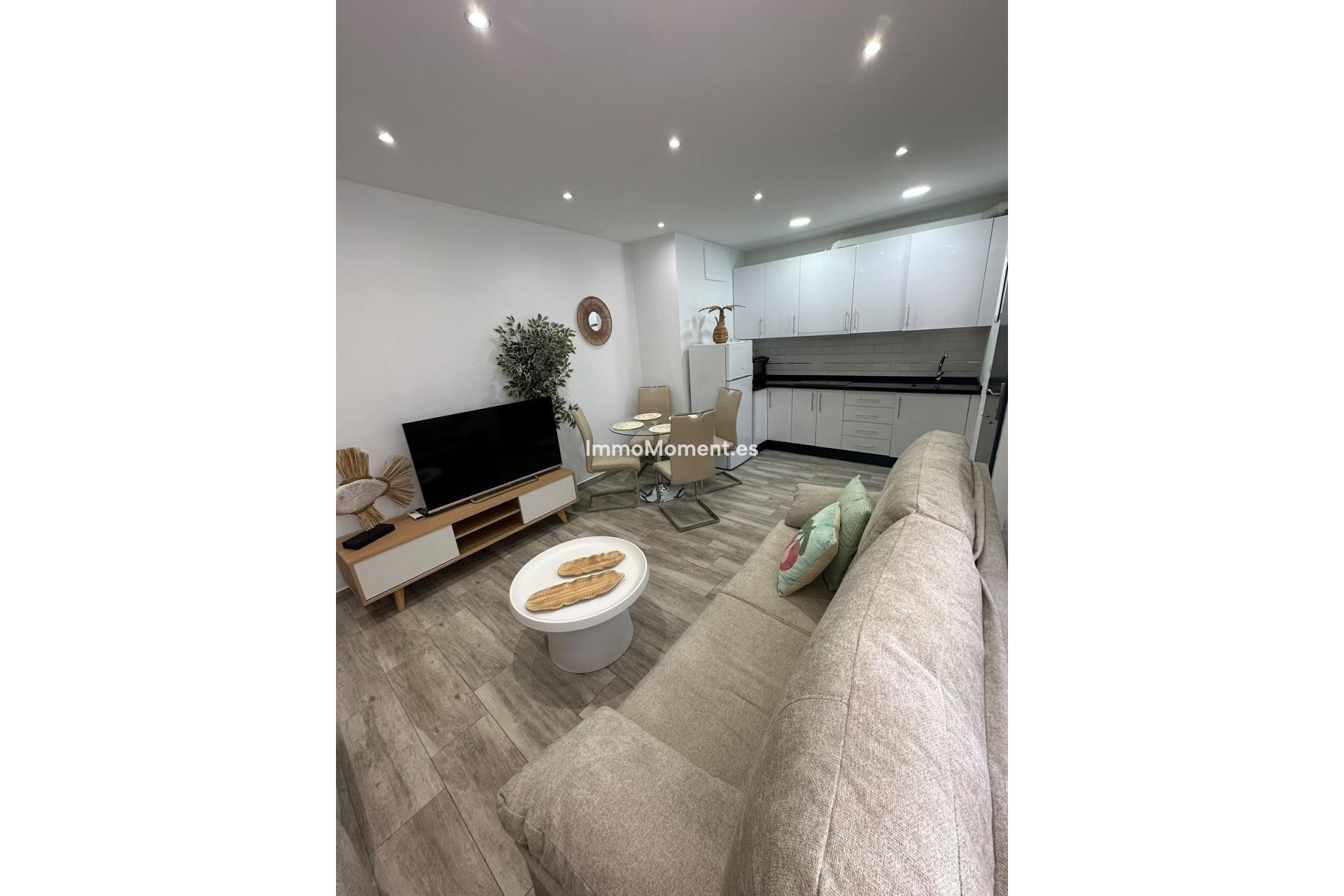 Resale - Apartment - Fuengirola - Fuengirola Centro