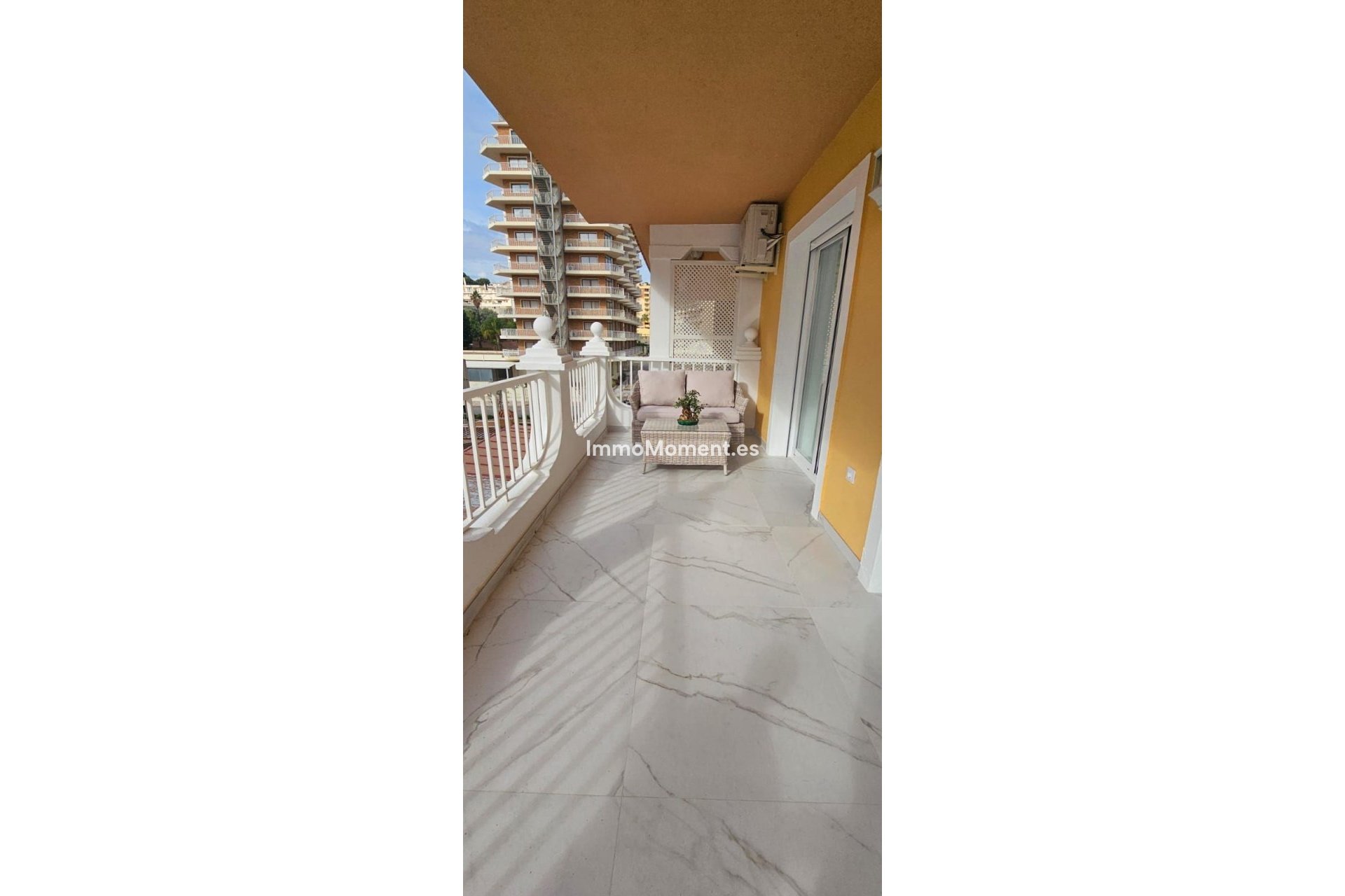 Resale - Apartment - Fuengirola - Fuengirola Centro