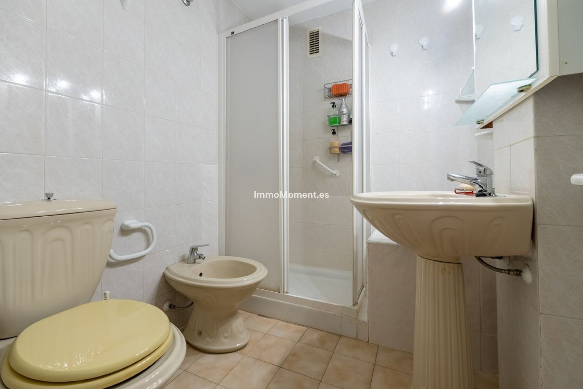 Resale - Apartment - Fuengirola - Fuengirola Centro