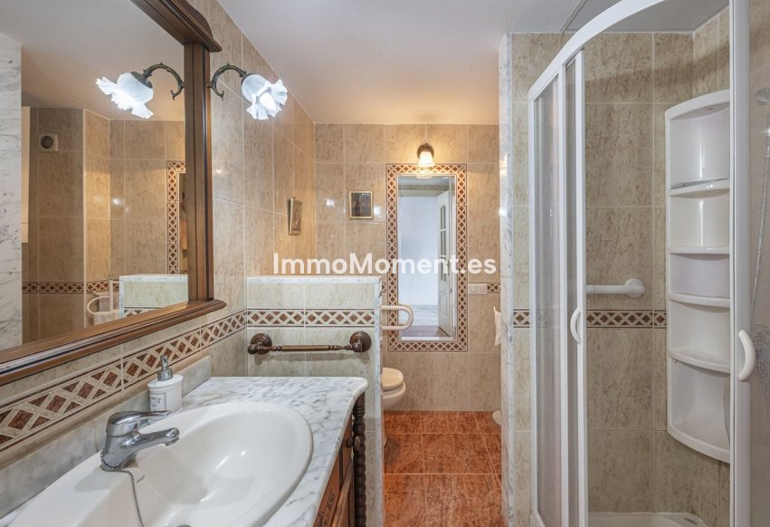 Resale - Apartment - Fuengirola - Fuengirola Centro