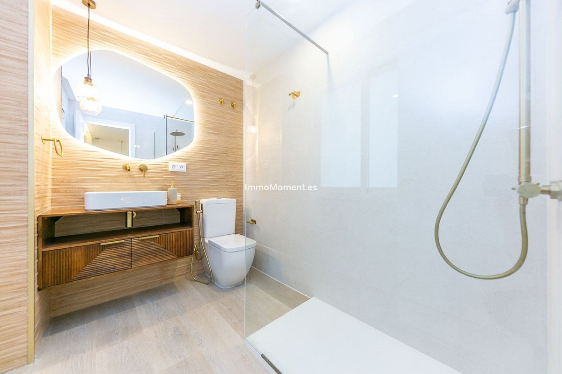 Resale - Apartment - Fuengirola - Fuengirola Centro