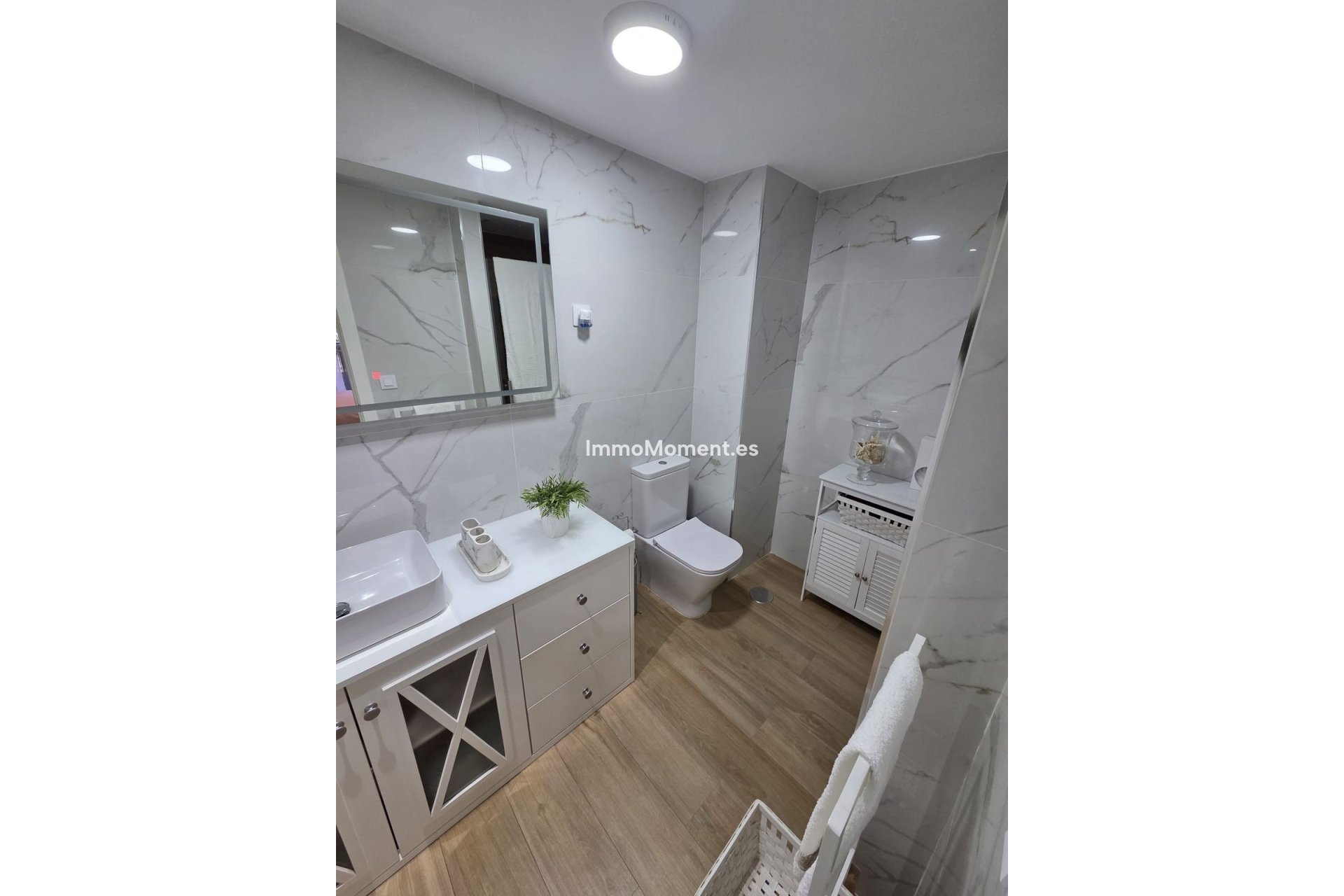 Resale - Apartment - Fuengirola - Fuengirola Centro