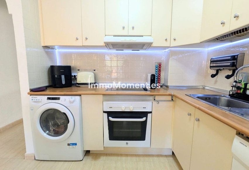 Resale - Apartment - Fuengirola - Fuengirola Centro