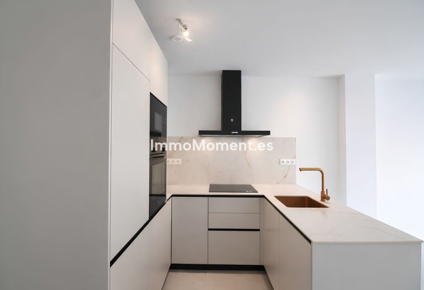 Resale - Apartment - Fuengirola - Fuengirola Centro