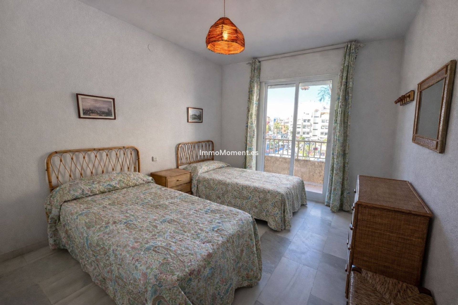 Resale - Apartment - Fuengirola - Fuengirola Centro