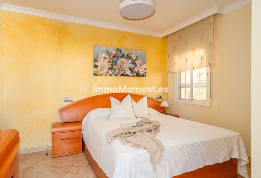 Resale - Apartment - Fuengirola - Fuengirola Centro