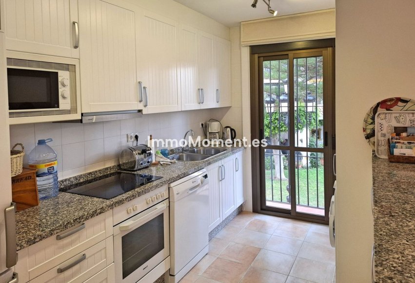 Resale - Apartment - Fuengirola - Fuengirola Centro