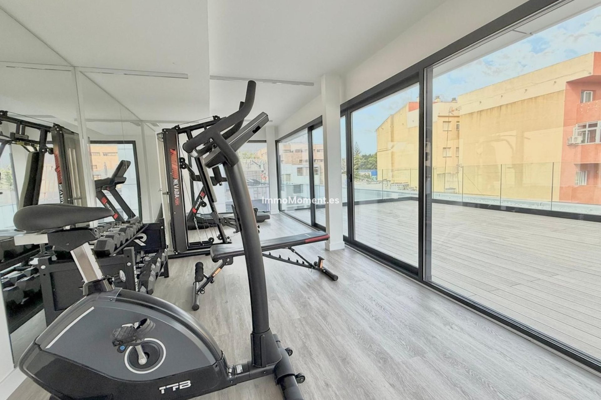 Resale - Apartment - Fuengirola - Fuengirola Centro